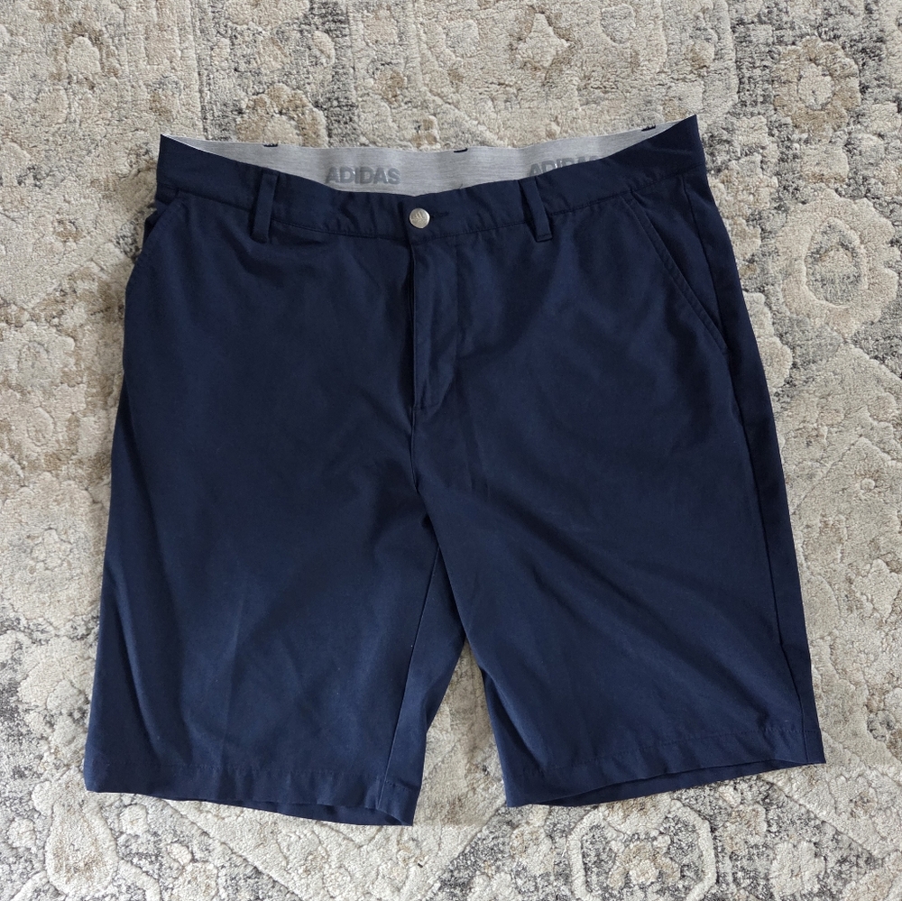 Adidas Mens 10 inch Navy Golf Shorts size 36